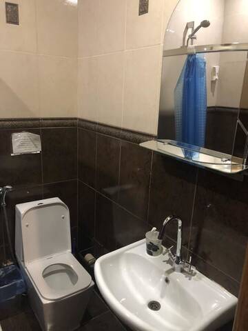 Улучшенный номер с кроватью размера «king-size» в Мини-отеле West Hotel